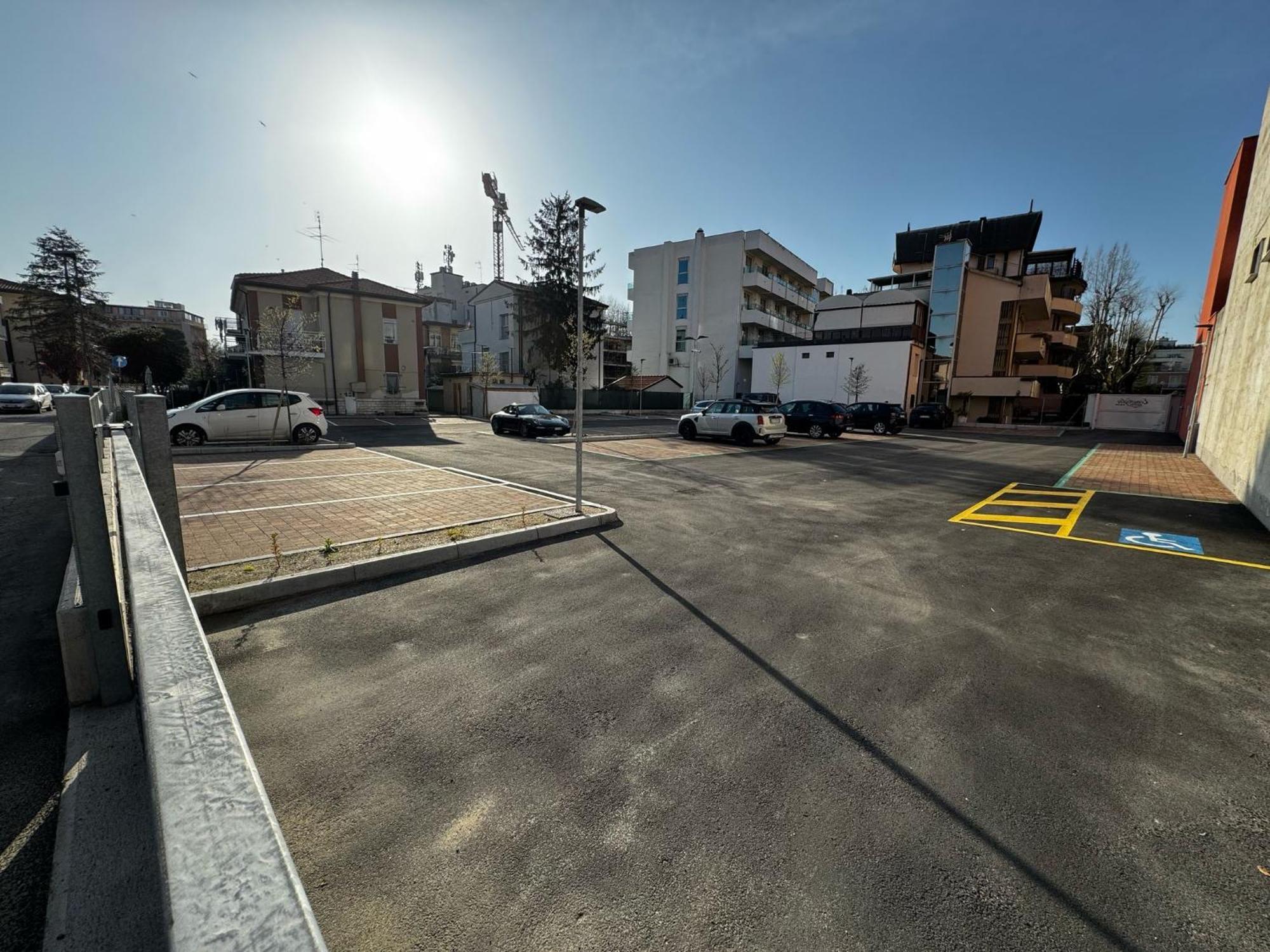 Appartamento Con Posto Auto Privato A Marina Centro Mare Rimini Kültér fotó